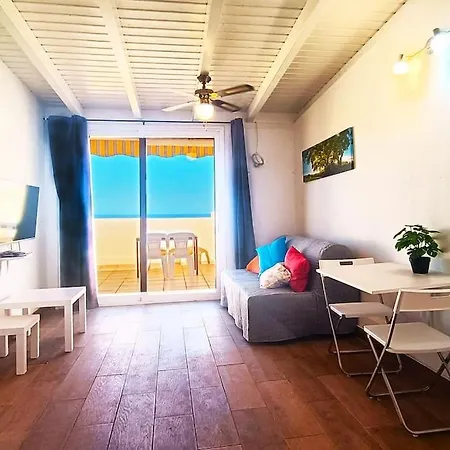 Apartment Cosy With Pool And Sea View -bianca